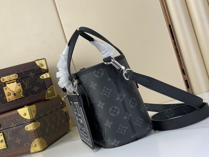 LV Shopping Bags